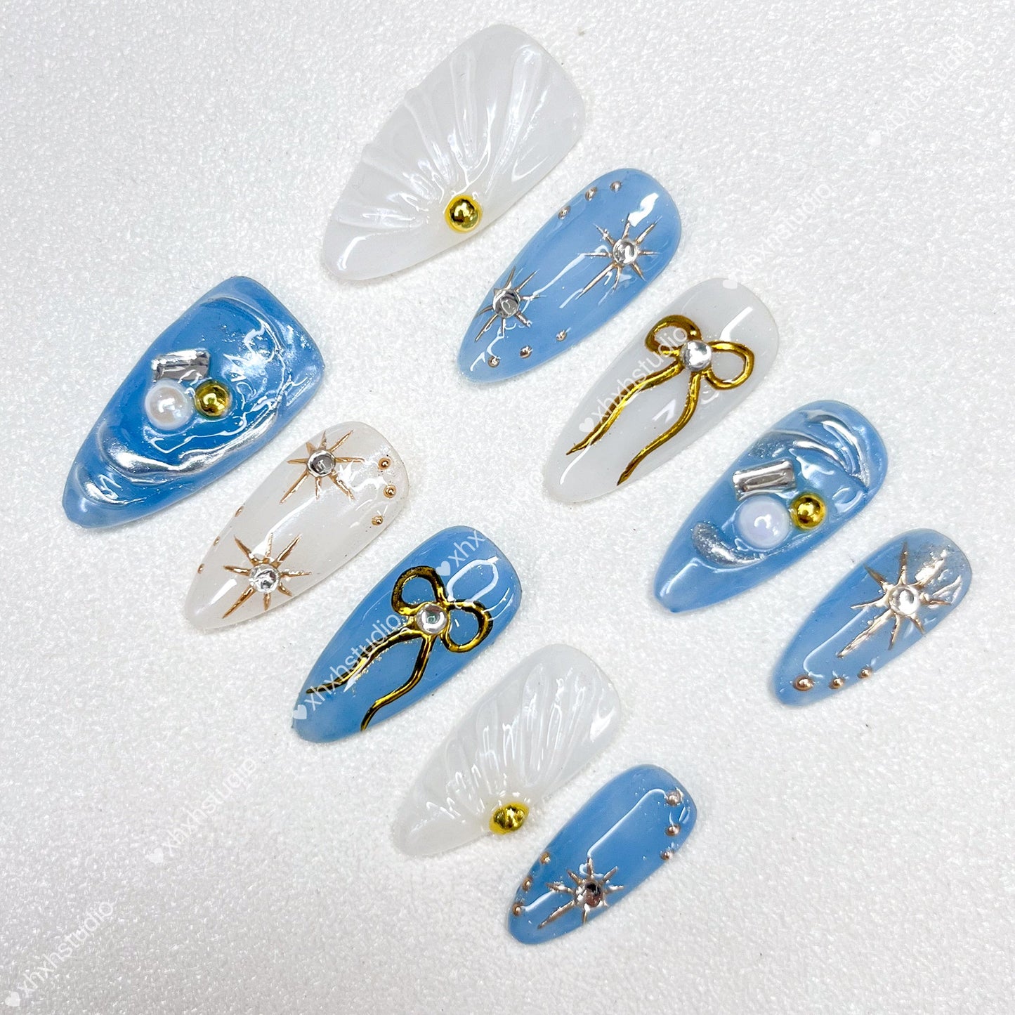 Blue - white Elegant Rhyme Nail Art