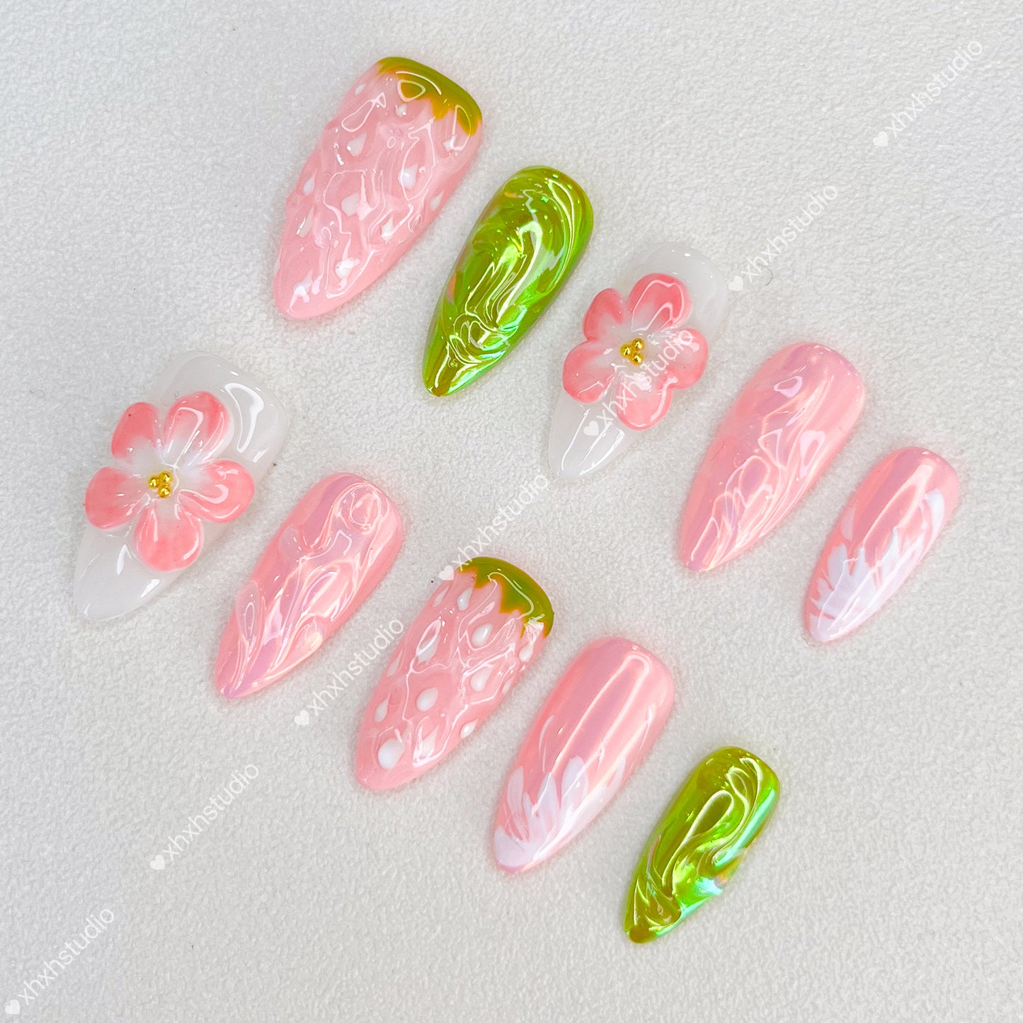 Pink - green Sweet Dream Nail Art