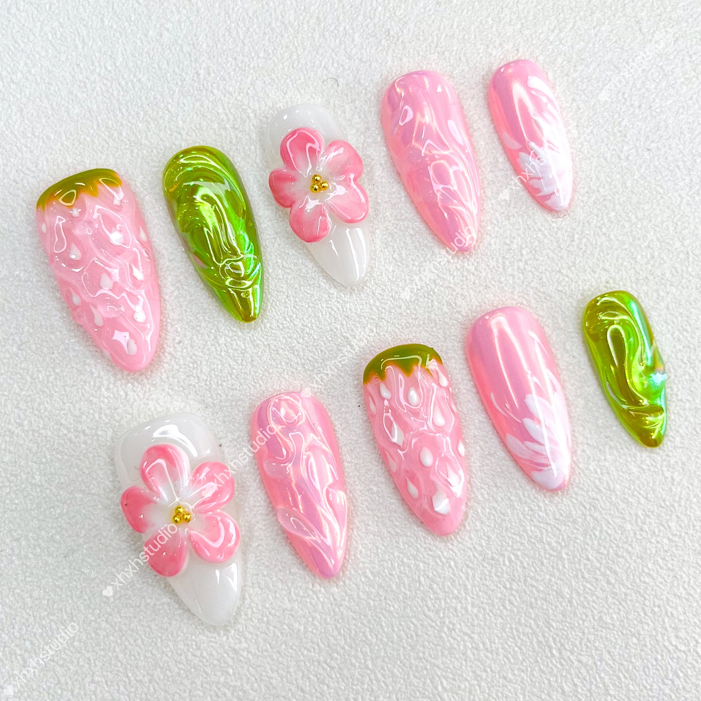 Pink - green Sweet Dream Nail Art