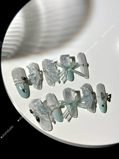 Dreamy Luminous Nail Art