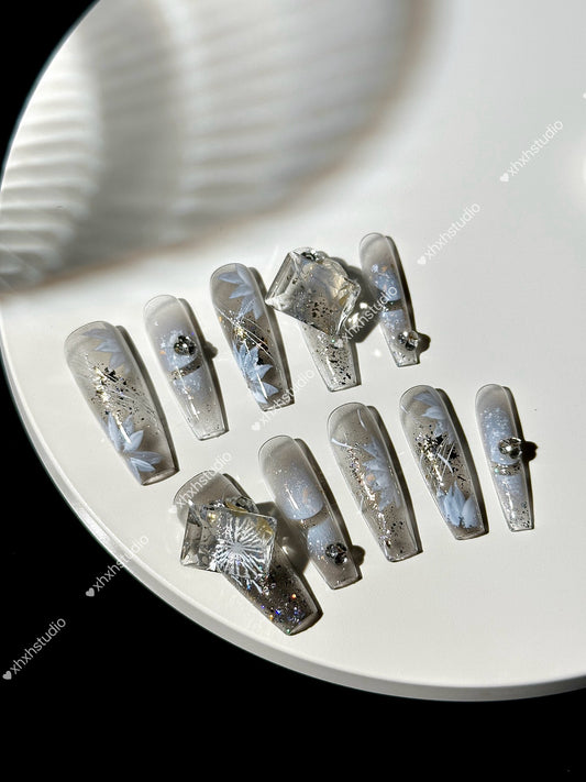 Crystal Snow Dream Nail Art
