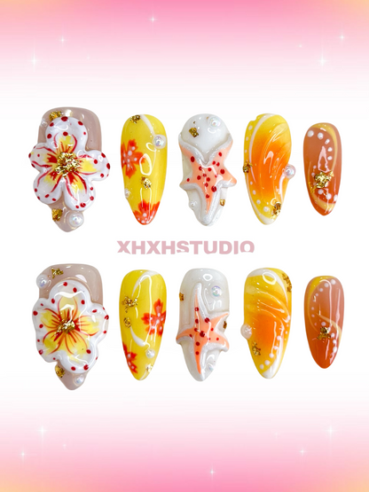 Warm Sea Flower Nail Art