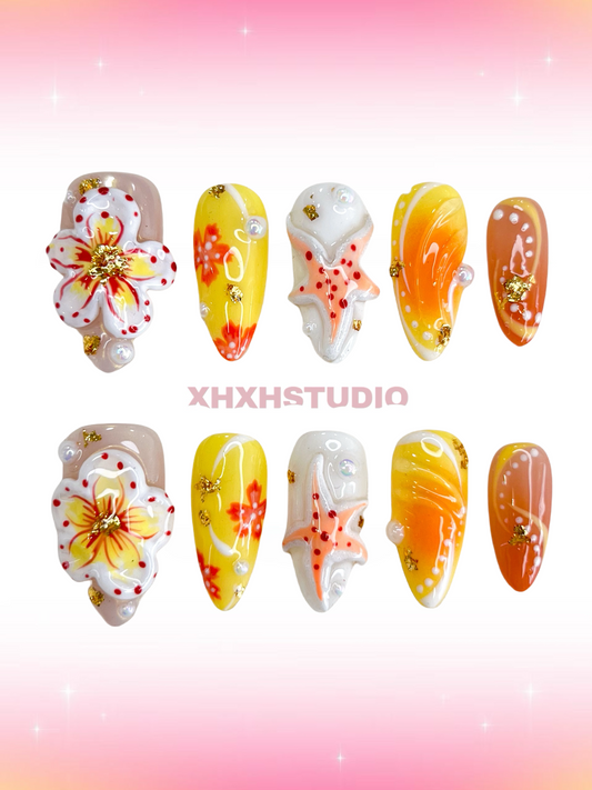 Warm Sea Flower Nail Art
