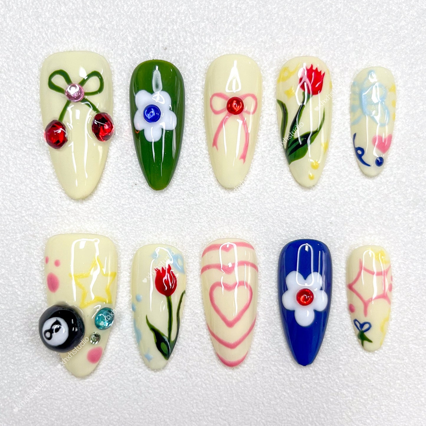 Cute Flower - adorned Nail Art