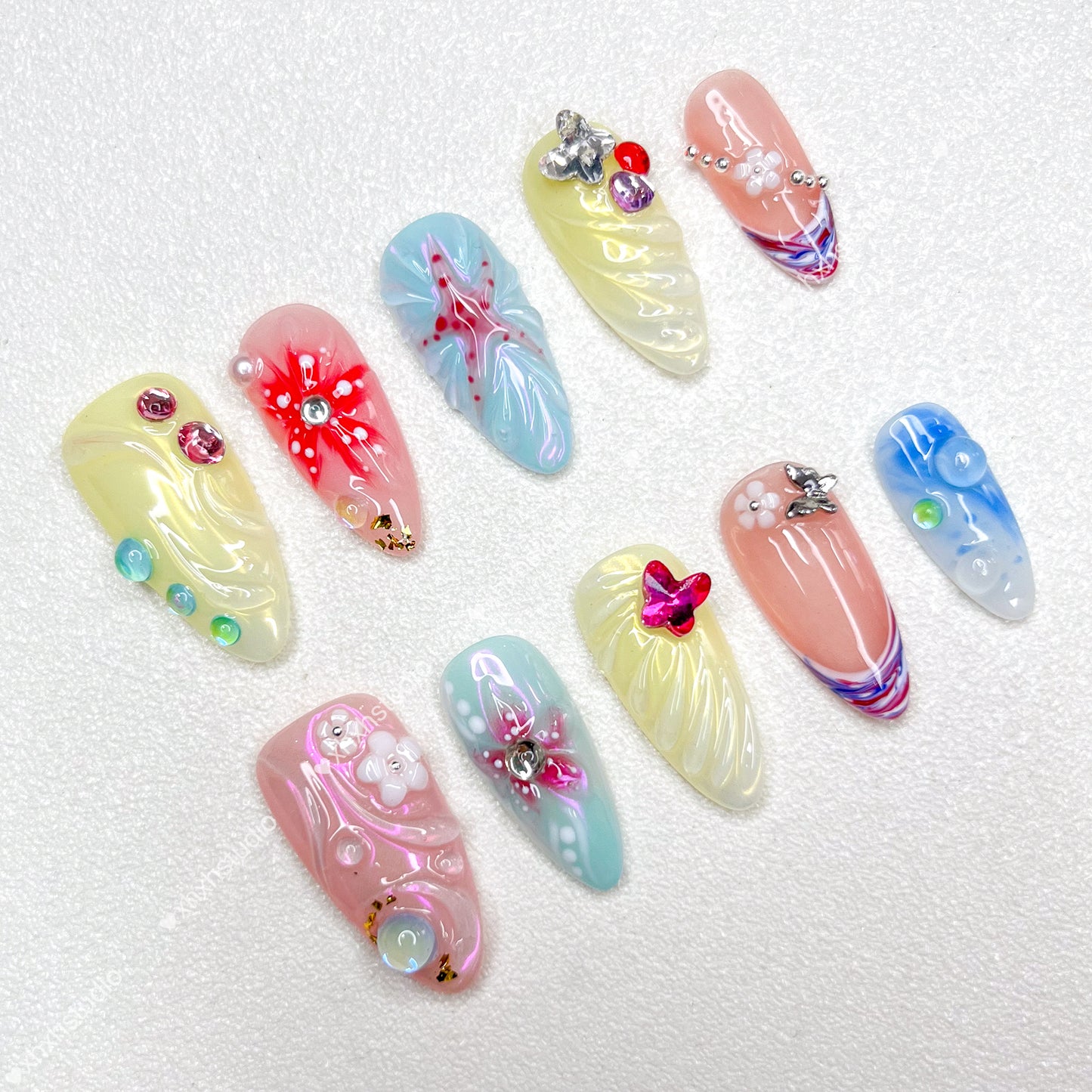 Fantasy Color Dreamy Nail Art