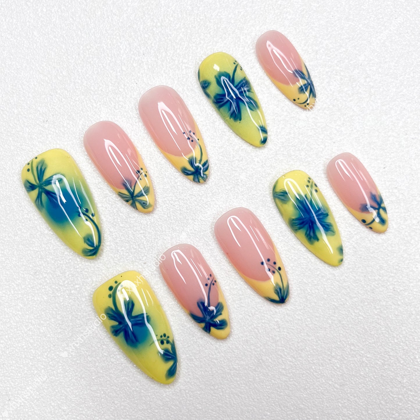 Flower - like Pink - yellow Nail Art