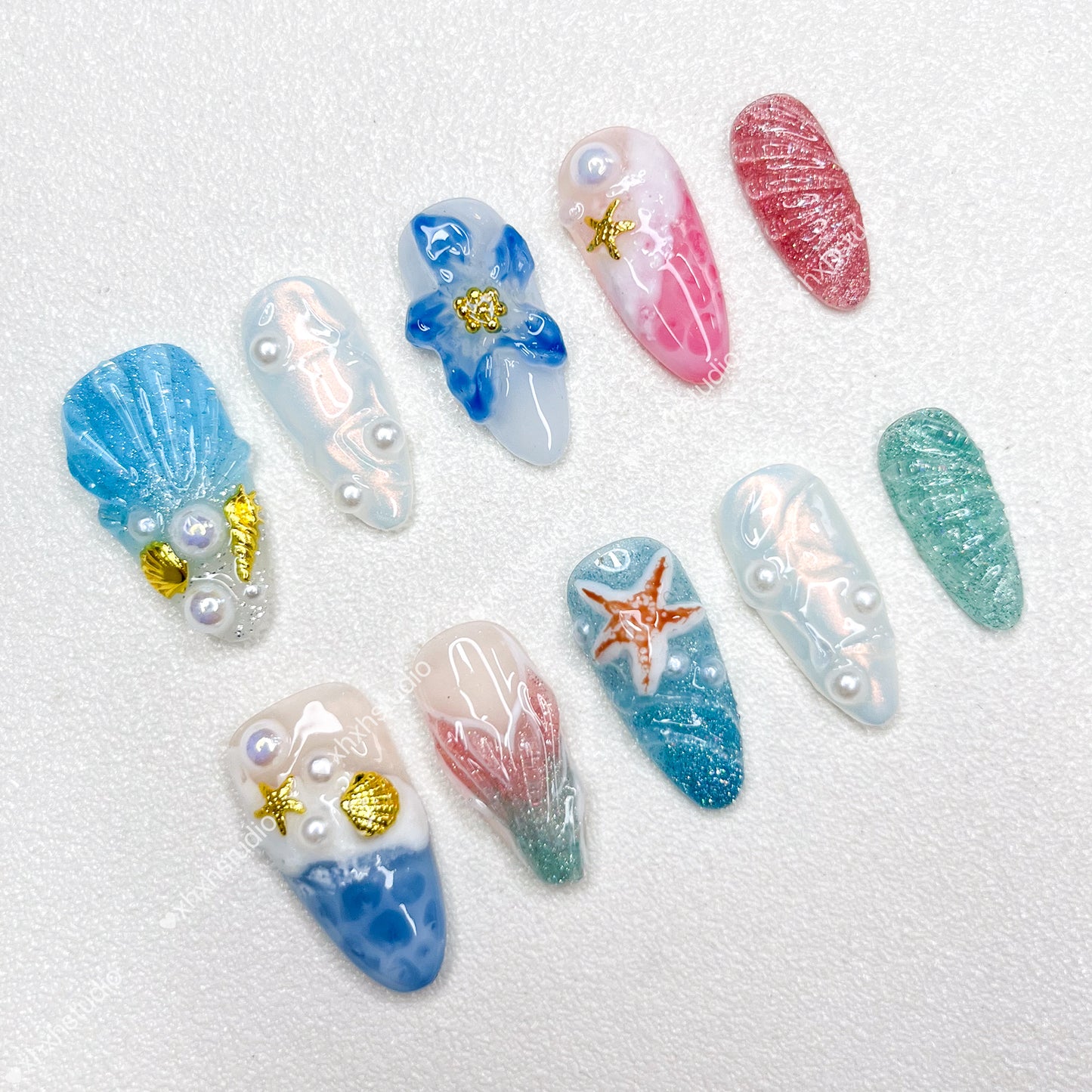 Ocean Dreamy Nail Art