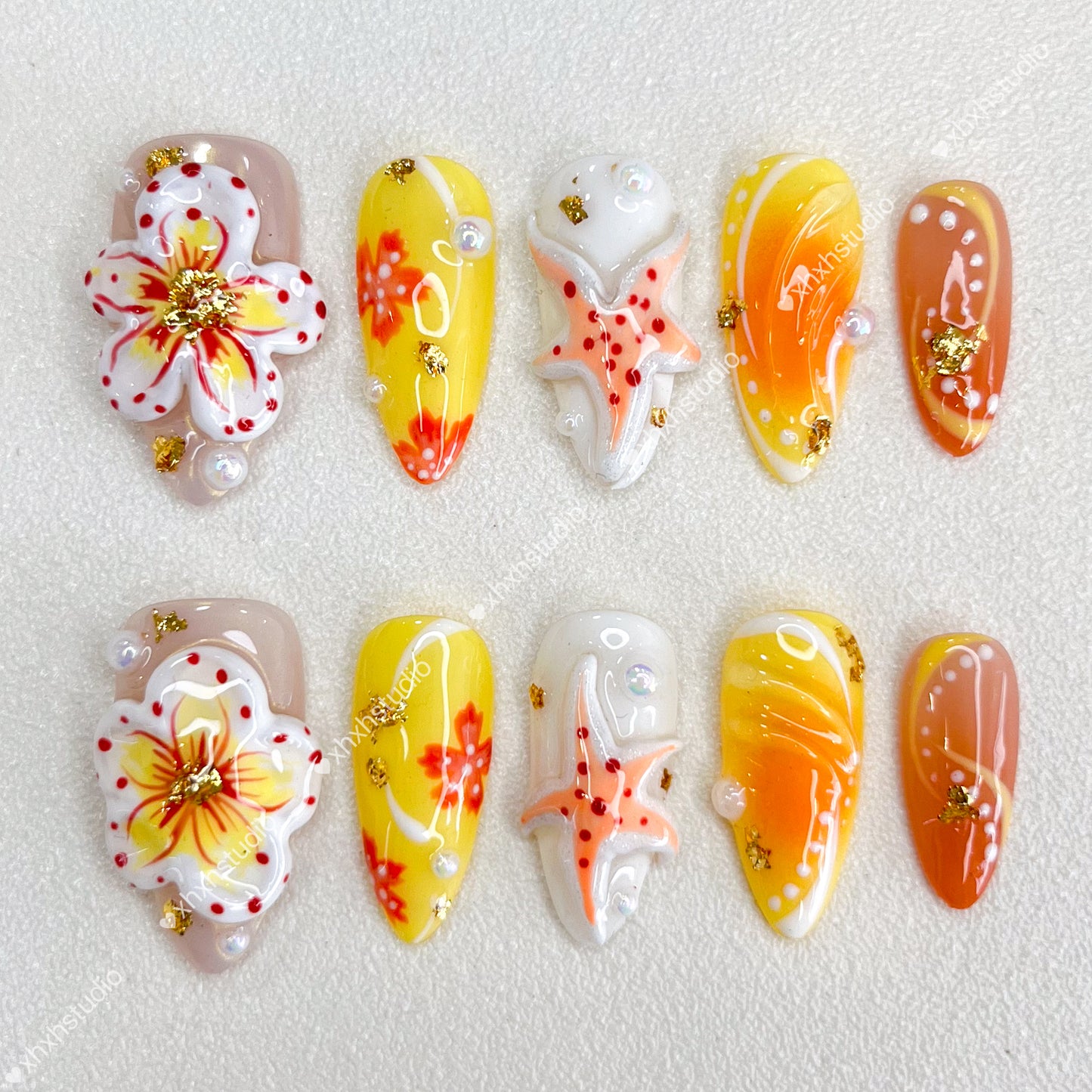 Warm Sea Flower Nail Art